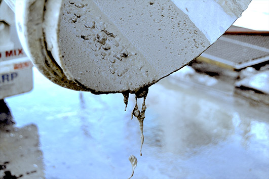 polycarboxylate superplasticizer (PCE)